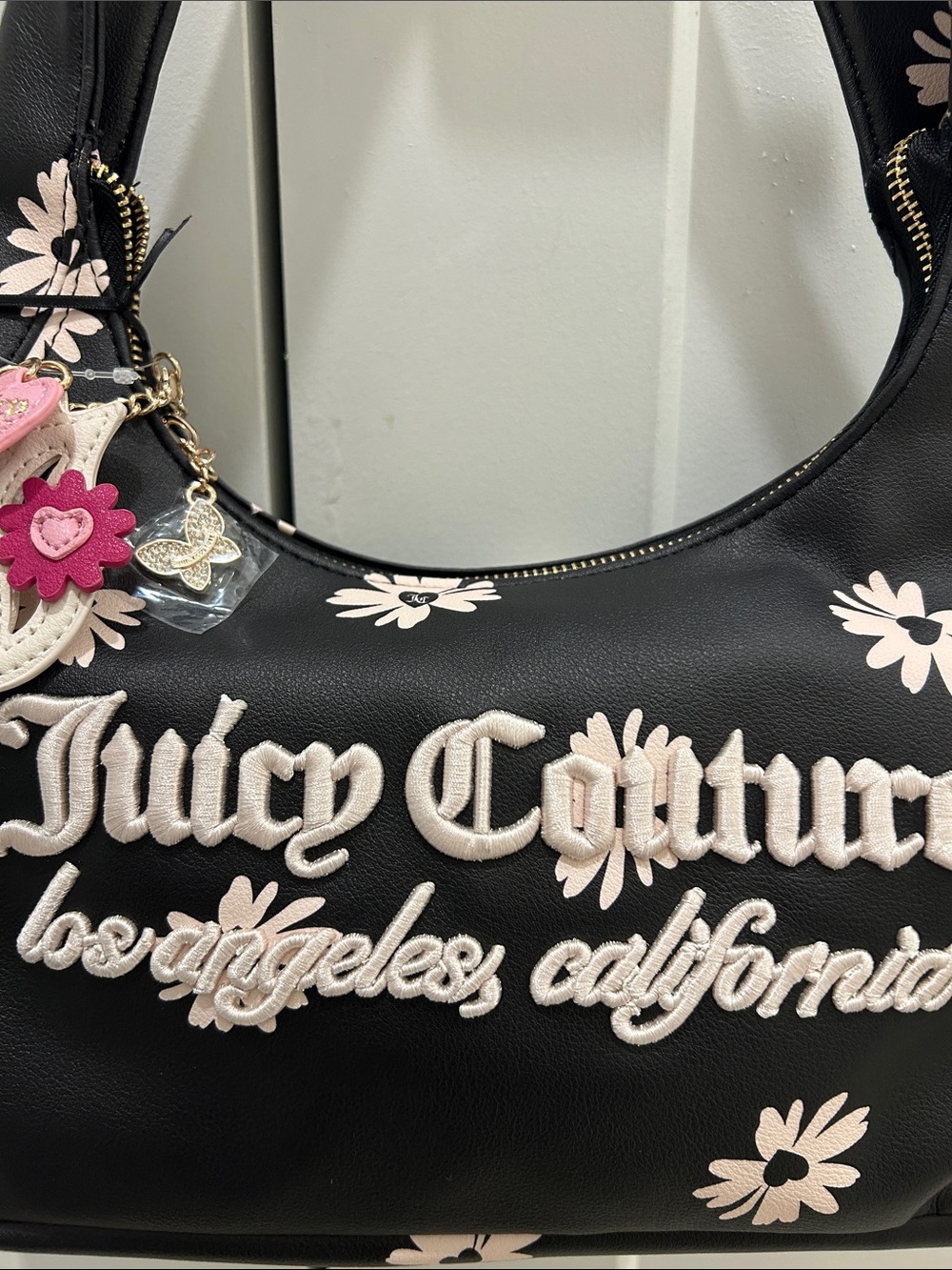 Juicy Couture Exclusive (NWT) Daisy for Juicy Hobo Bag - Picture 4 of 12